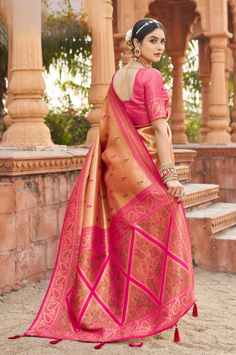 Pink Fascinate Banarasi Silk Zari Weaving Wedding Saree